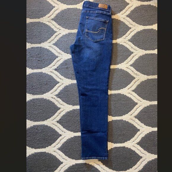 Levi's Women's Signature Modern Slim Stretch Jeans Size 12 - Picture 3 of 11
